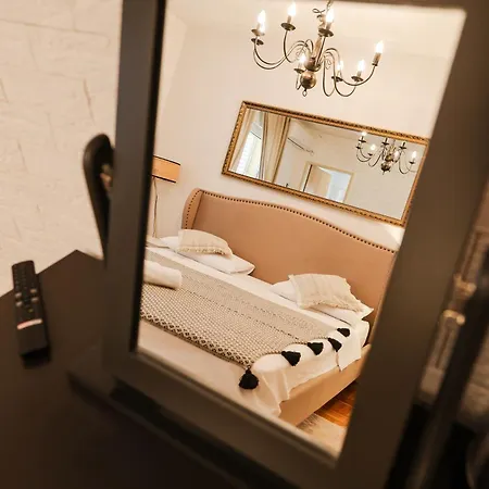 Della * Biograd Na Moru